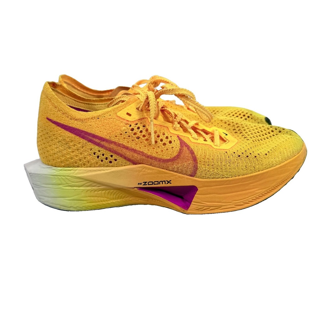 Nike ZoomX Vaporfly 3 Womens 9.5 Laser Orange Hyper Violet Carbon Racing Shoes